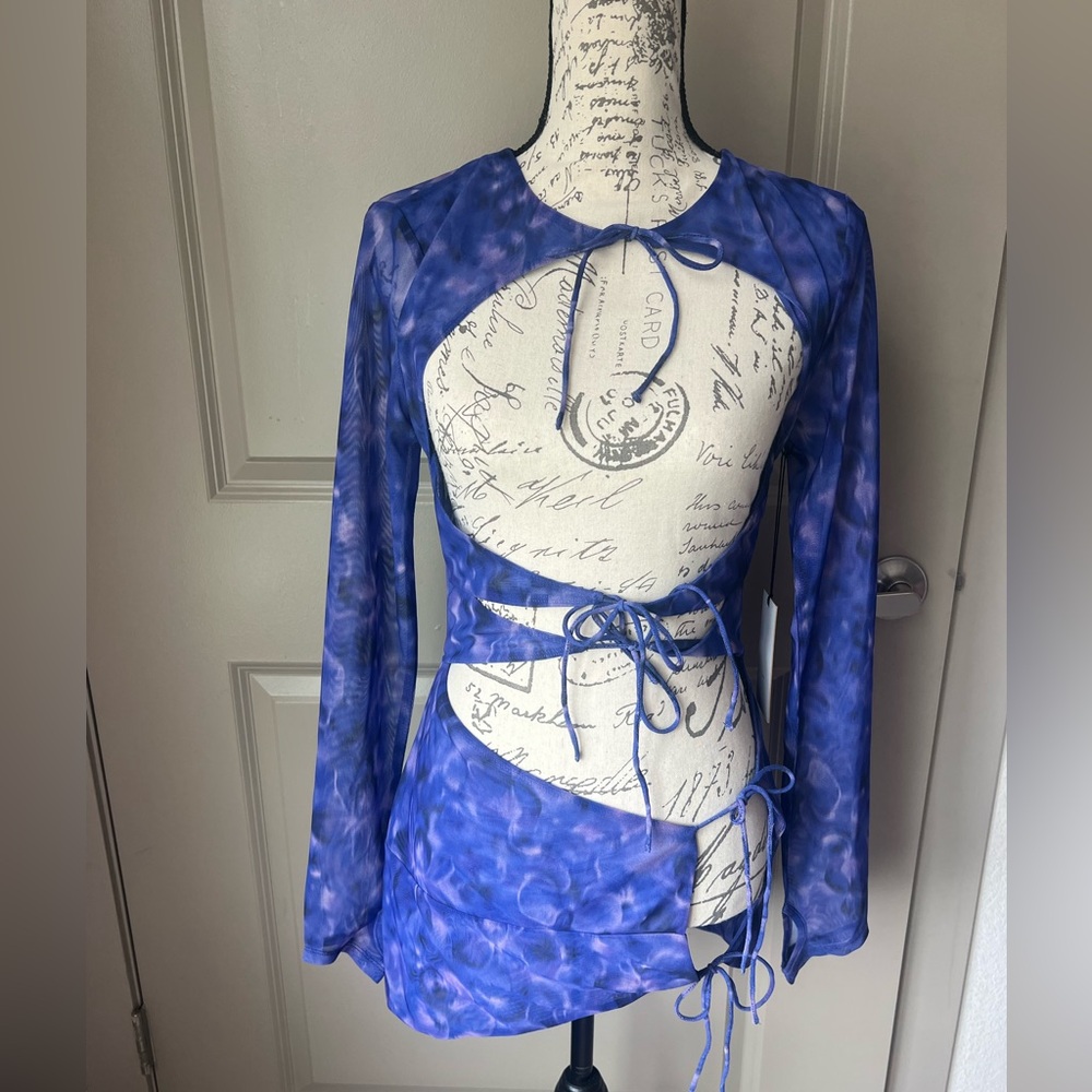 NWT the Deena Mini Dress in Violet Orchids LOVEWAVE by Revolve